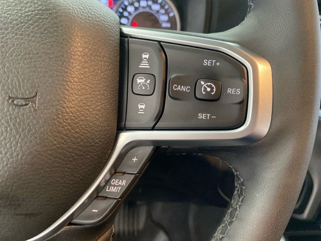 Used 2026 RAM 3500 Big Horn AWD/4WD image 21