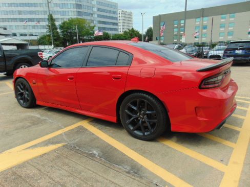 Used 2021 Dodge Charger Scat Pack image 6