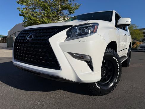 Used 2017 Lexus GX 460 Premium image 7
