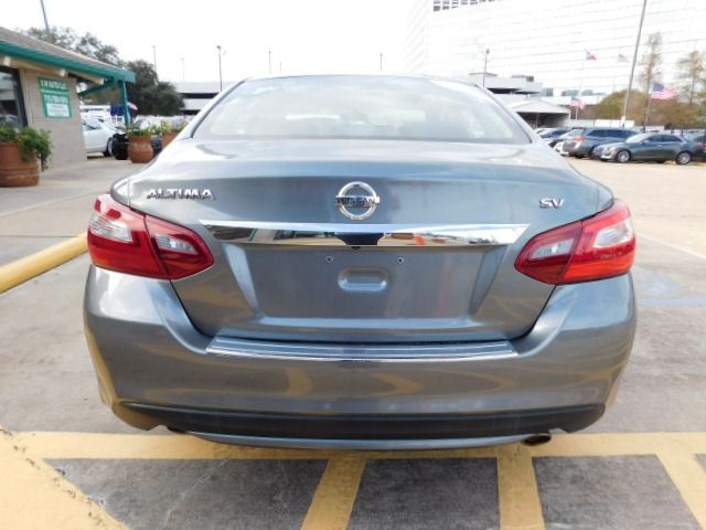 Used 2016 Nissan Altima 2.5 SR FWD image 6