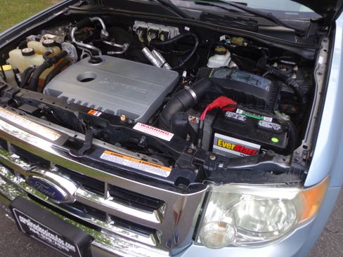 Used 2009 Ford Escape 2WD Hybrid image 9