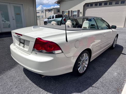 Used 2007 Volvo C70 T5 Convertible FWD image 5