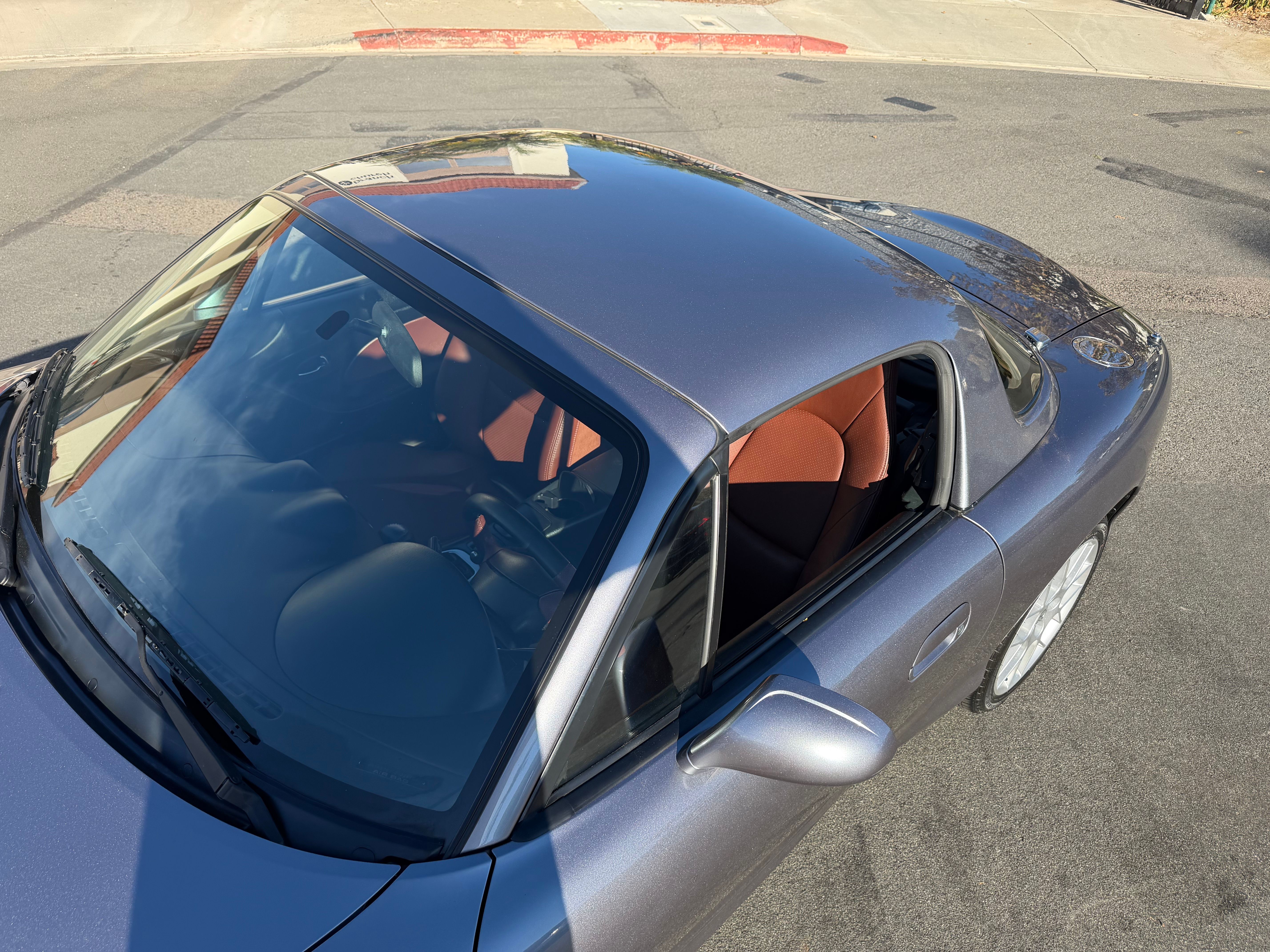 Used 2002 MAZDA MX-5 Miata LS RWD image 16
