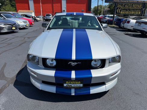 Used 2006 Ford Mustang GT Premium RWD image 24