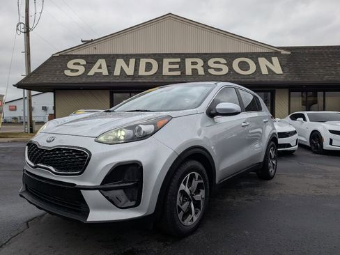 Used 2020 Kia Sportage LX image 1