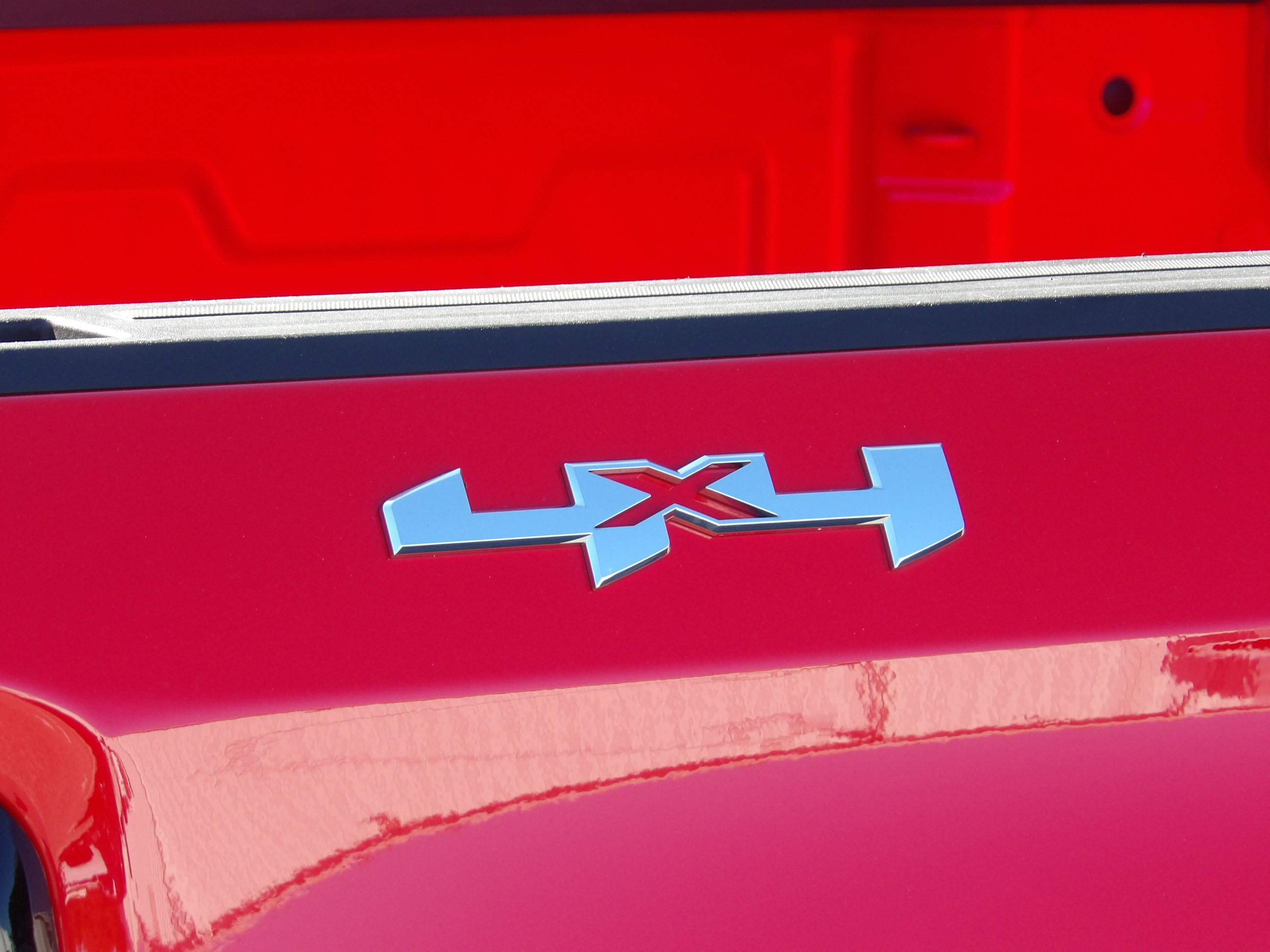 Used 2025 GMC Sierra 1500 4x4 Double Cab Pro image 12