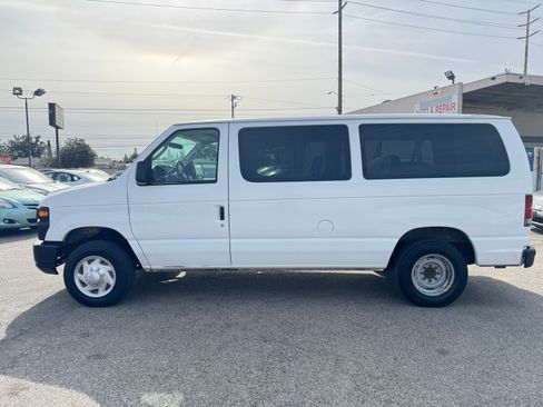 Used 2008 Ford E-150 and Econoline 150 XL image 3