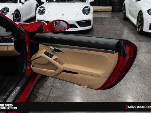 Used 2017 Porsche 911 Targa 4S image 15