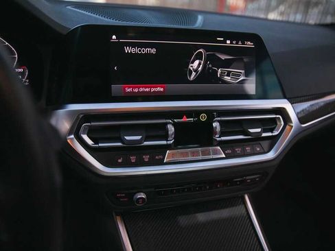 Used 2023 BMW M4 xDrive Competition Coupe AWD/4WD image 60