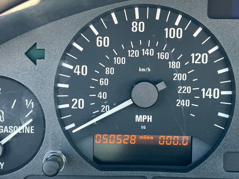 Used 1996 BMW Z3 1.9 image 7