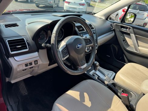 Used 2016 Subaru Forester 2.5i Limited AWD/4WD image 8