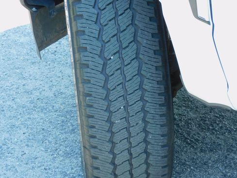 Used 2023 Ford F250 4x4 Crew Cab Super Duty image 14