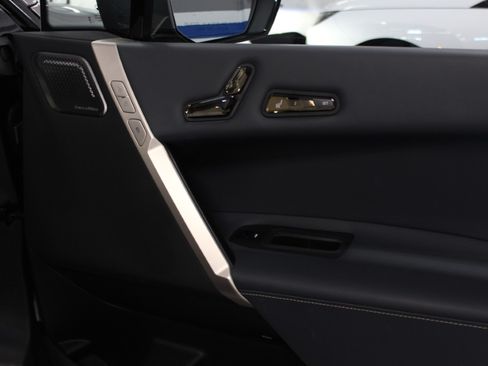 Used 2024 BMW iX M60 image 49