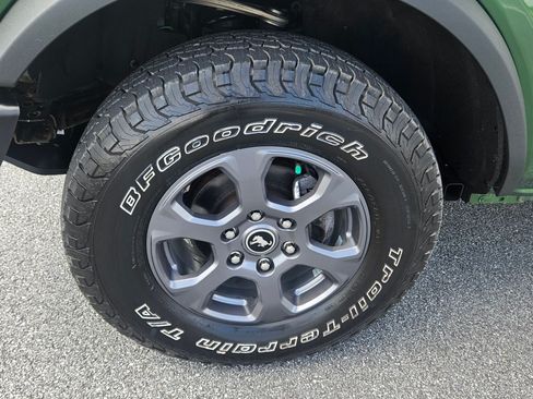 Used 2022 Ford Bronco image 8