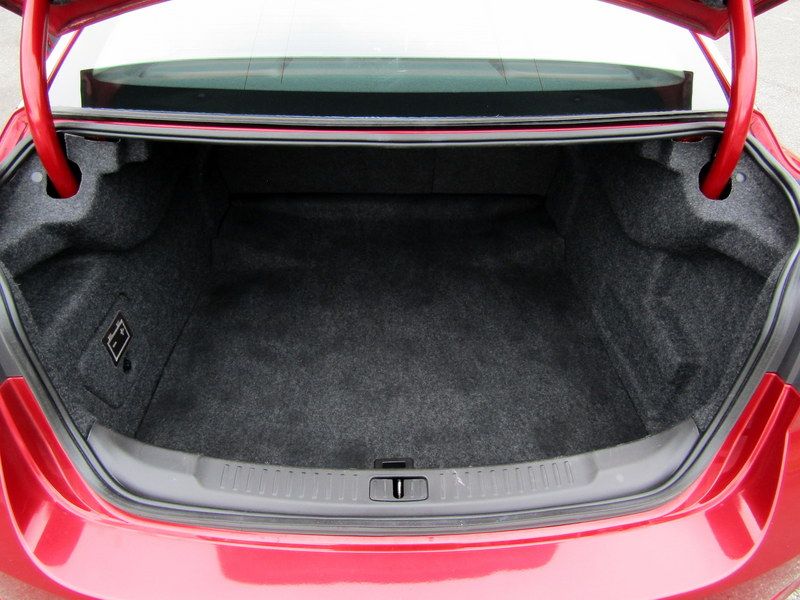 Used 2014 Chevrolet Malibu LTZ FWD image 16