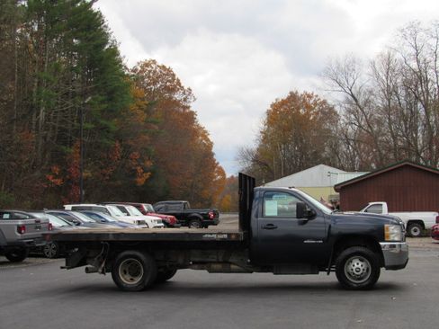 Used 2012 Chevrolet Silverado 3500 W/T image 11
