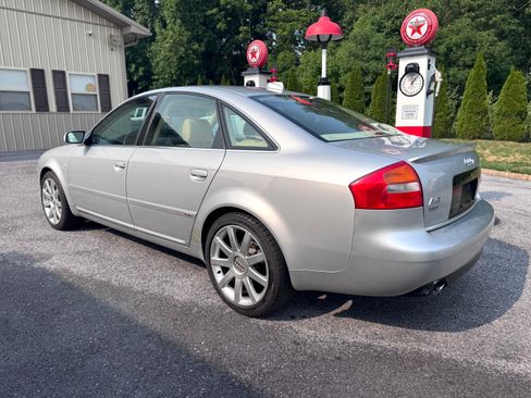 Used 2004 Audi A6 2.7T S line quattro Sedan AWD/4WD image 8