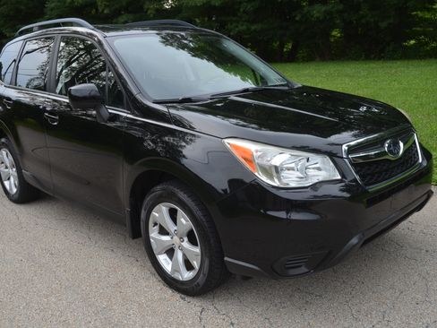 Used 2015 Subaru Forester 2.5i Premium AWD/4WD image 7