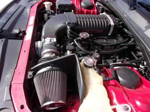 Used 2012 Dodge Challenger SRT image 17