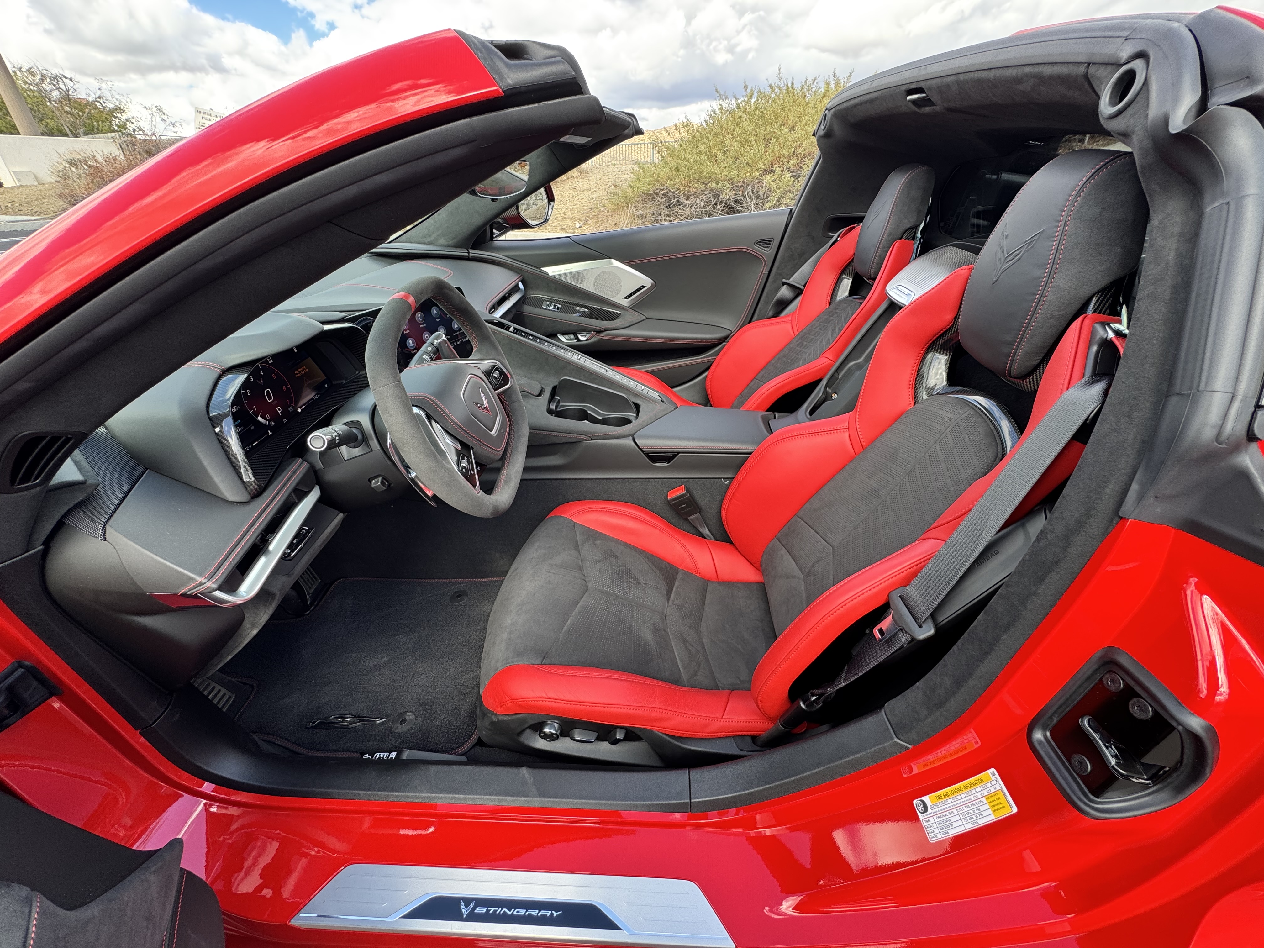 Used 2021 Chevrolet Corvette Stingray Premium Cpe w/ 3LT RWD image 15