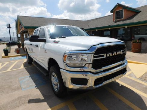 Used 2022 RAM 3500 Tradesman image 1