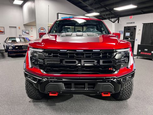 Used 2025 Ford F150 Raptor R image 39