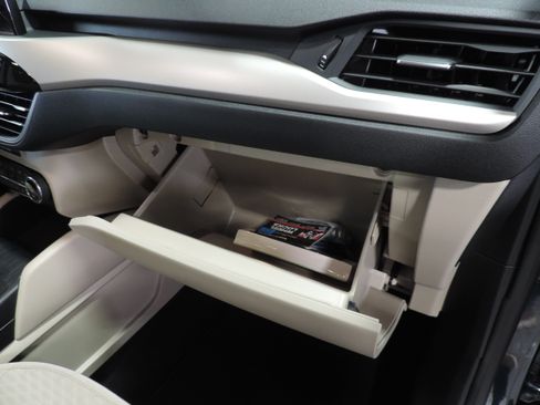 Used 2022 Ford Escape SE image 21