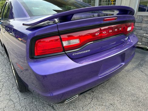 Used 2014 Dodge Charger R/T RWD image 8