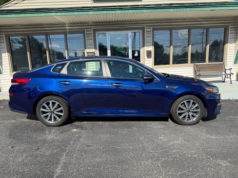 Used 2019 Kia Optima LX w/ 17 ALLOY WHEELS PACKAGE FWD image 1