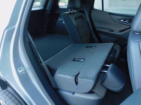 New 2026 Chevrolet Equinox LT image 26