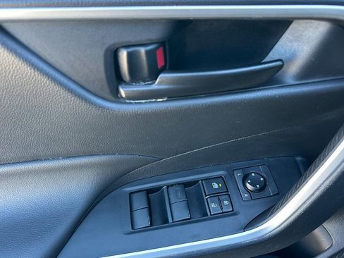 Used 2023 Toyota RAV4 LE image 13