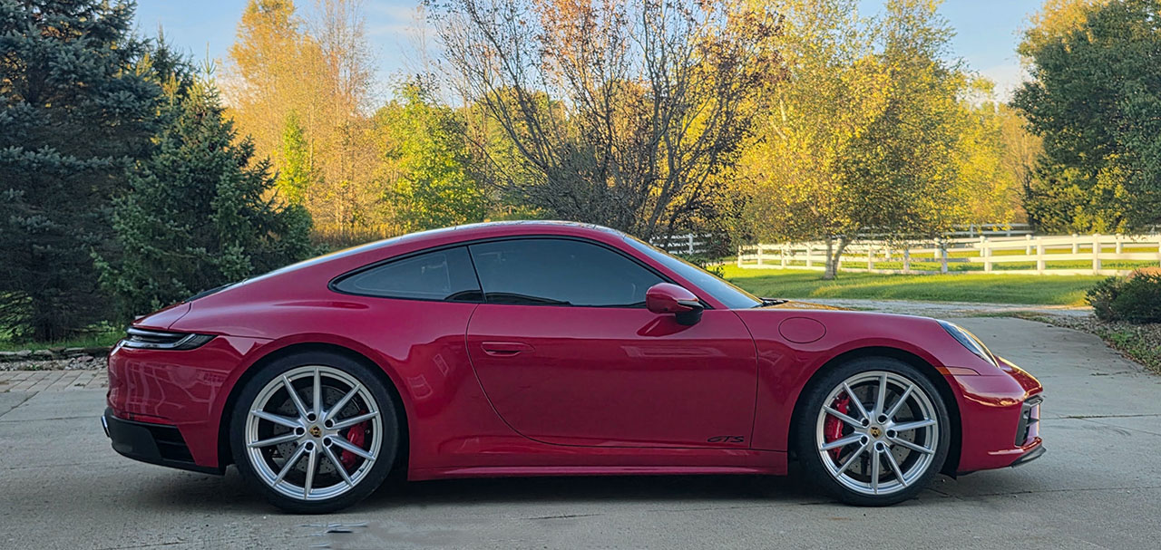 Used 2022 Porsche 911 Carrera GTS Coupe RWD image 11