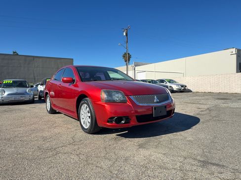 Used 2010 Mitsubishi Galant image 11