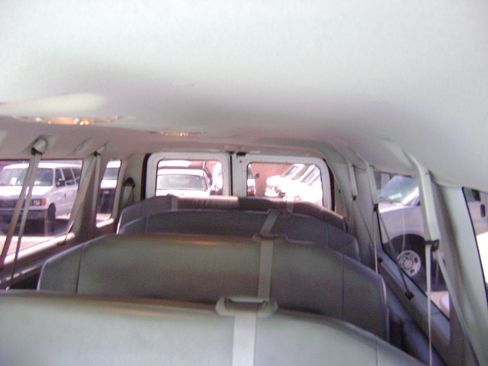 Used 2013 Ford E-350 and Econoline 350 Extended Wagon Super Duty RWD image 13