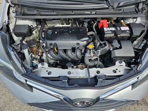 Used 2015 Toyota Yaris LE image 55