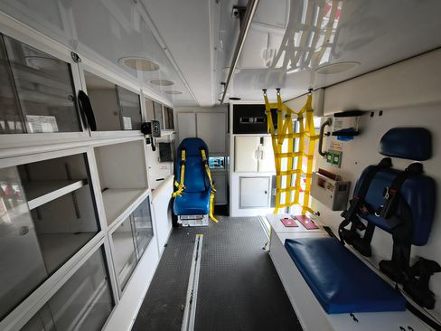 Used 2016 Chevrolet Silverado 3500 LT image 17