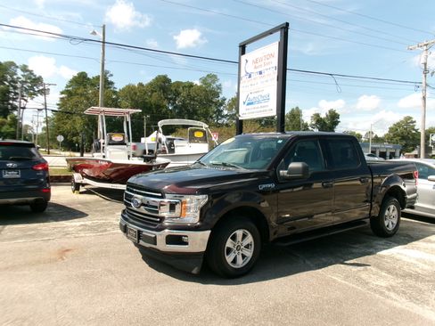 Used 2018 Ford F150 XLT image 27