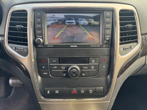 Used 2012 Jeep Grand Cherokee Altitude image 27