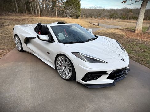 Used 2023 Chevrolet Corvette Premium Conv w/ 3LT image 7