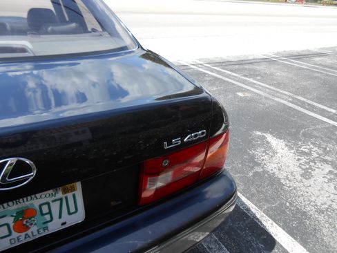 Used 1996 Lexus LS 400 image 6