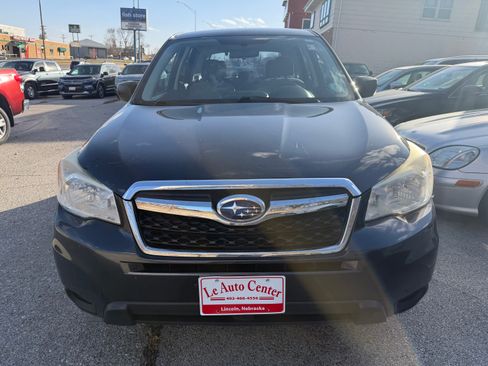 Used 2014 Subaru Forester 2.5i image 2