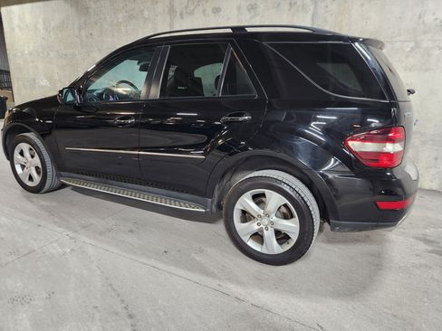 Used 2009 Mercedes-Benz ML 320 image 3