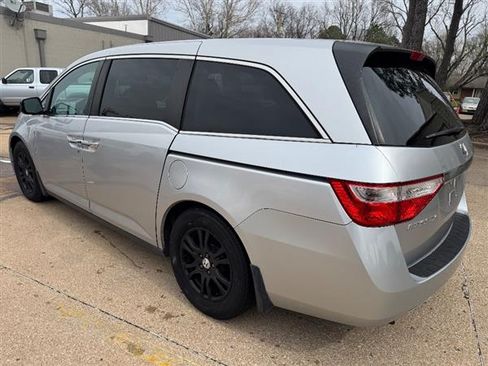 Used 2011 Honda Odyssey EX-L image 2