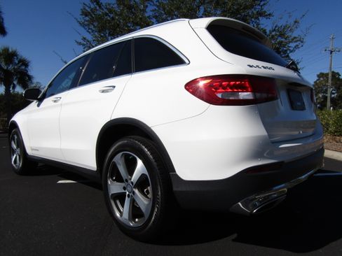 Used 2016 Mercedes-Benz GLC 300 image 3