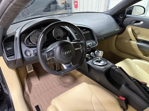 Used 2009 Audi R8 4.2 Coupe AWD/4WD image 21