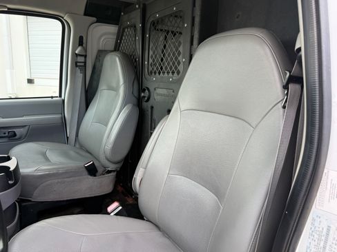 Used 2007 Ford E-150 and Econoline 150 RWD image 54
