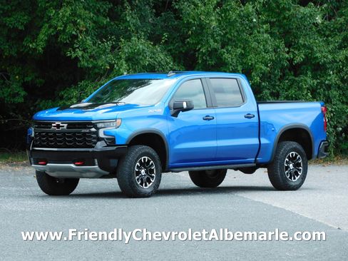Used 2024 Chevrolet Silverado 1500 ZR2 image 1