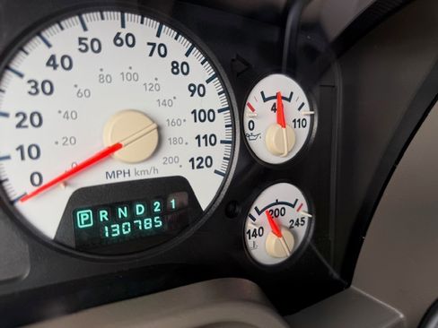 Used 2006 Dodge Ram 2500 Truck ST image 15