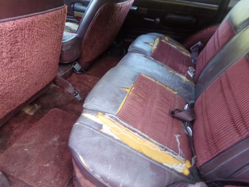 Used 1988 Jeep Grand Wagoneer image 22