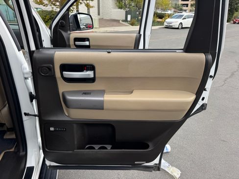 Used 2011 Toyota Sequoia Limited image 23